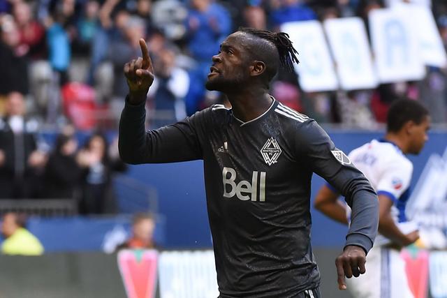 利拉德35分米德尔顿23+10 雄鹿力克步行者1-0