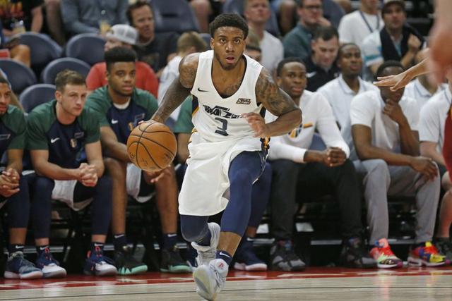 领先20分被逆转！中国男篮一个月两负菲律宾